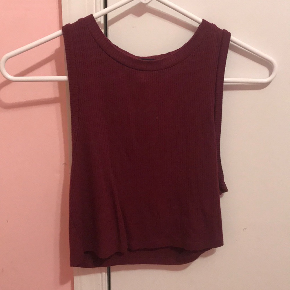 Burgandy tank